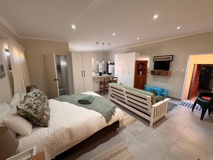 4 Bedroom Property for Sale in Fraaiuitsig Western Cape